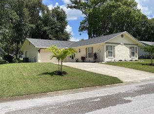 10520 Springwood Dr, Port Richey, FL 34668