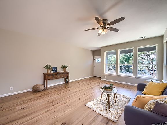 4th image of 1359 Cedar Grove Trail