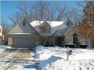 927 Valleyview Dr, Westerville, OH