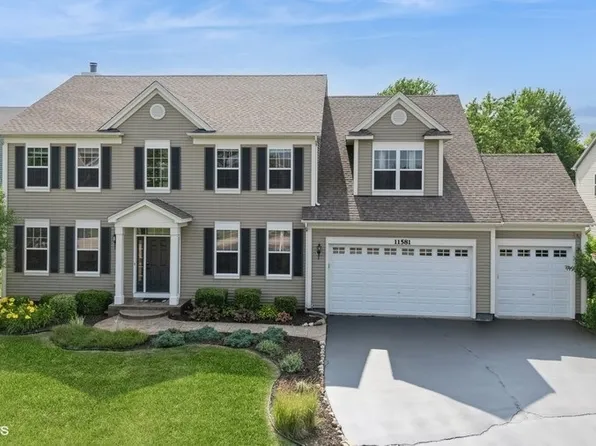 11581 Beacon Ave, Huntley, IL 60142