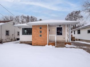 1841 Schlimgen Ave, Madison, WI 53704