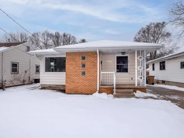 1841 Schlimgen Ave, Madison, WI 53704