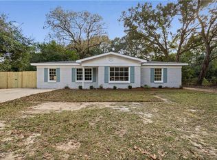 7181 Peachtree Ln N, Mobile, AL 36618