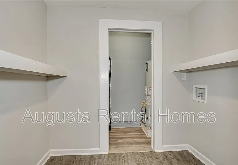 106 Ellis St — Photo 19
