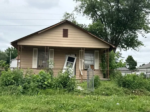 2818 W 20th St, Granite City, IL 62040