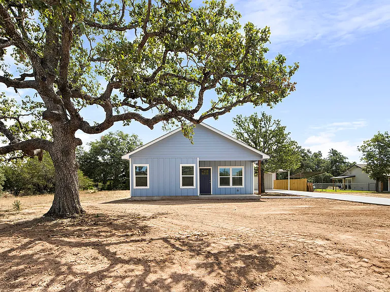 3340 Cactus Trl — Photo 1