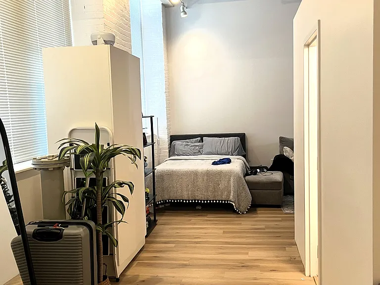 10 Thacher St #10 — Photo 11