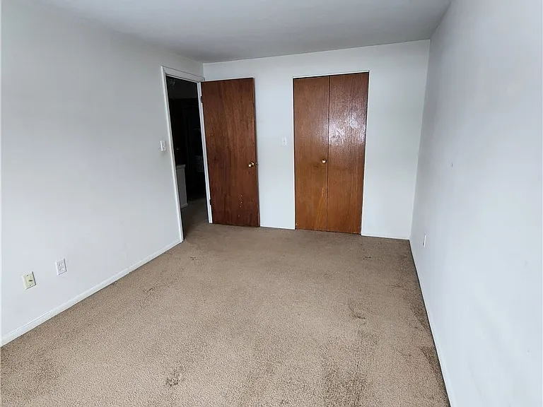 83 Sprague Rd — Photo 11