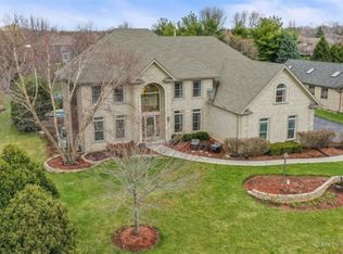 1406 Otter Trl, Cary, IL 60013