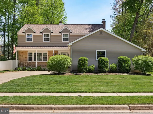 731 Liberty Rd, Mount Laurel, NJ 08054