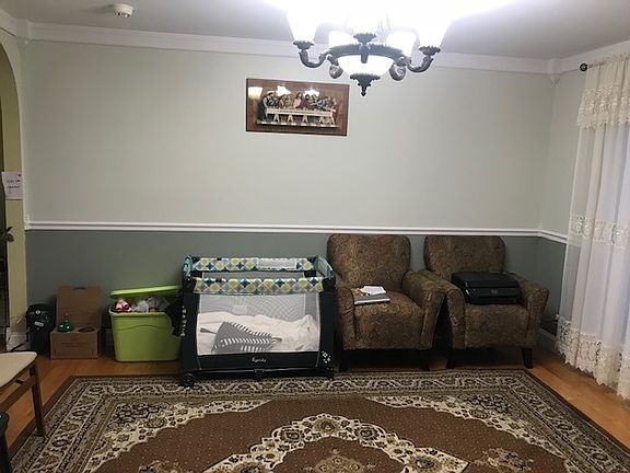 5th image of 305 English Ln