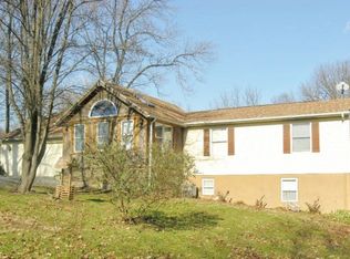 219 Almost Heaven Rd, Falling Waters, WV 25419