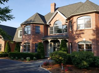 28 Bridle Path, Shrewsbury, MA 01545