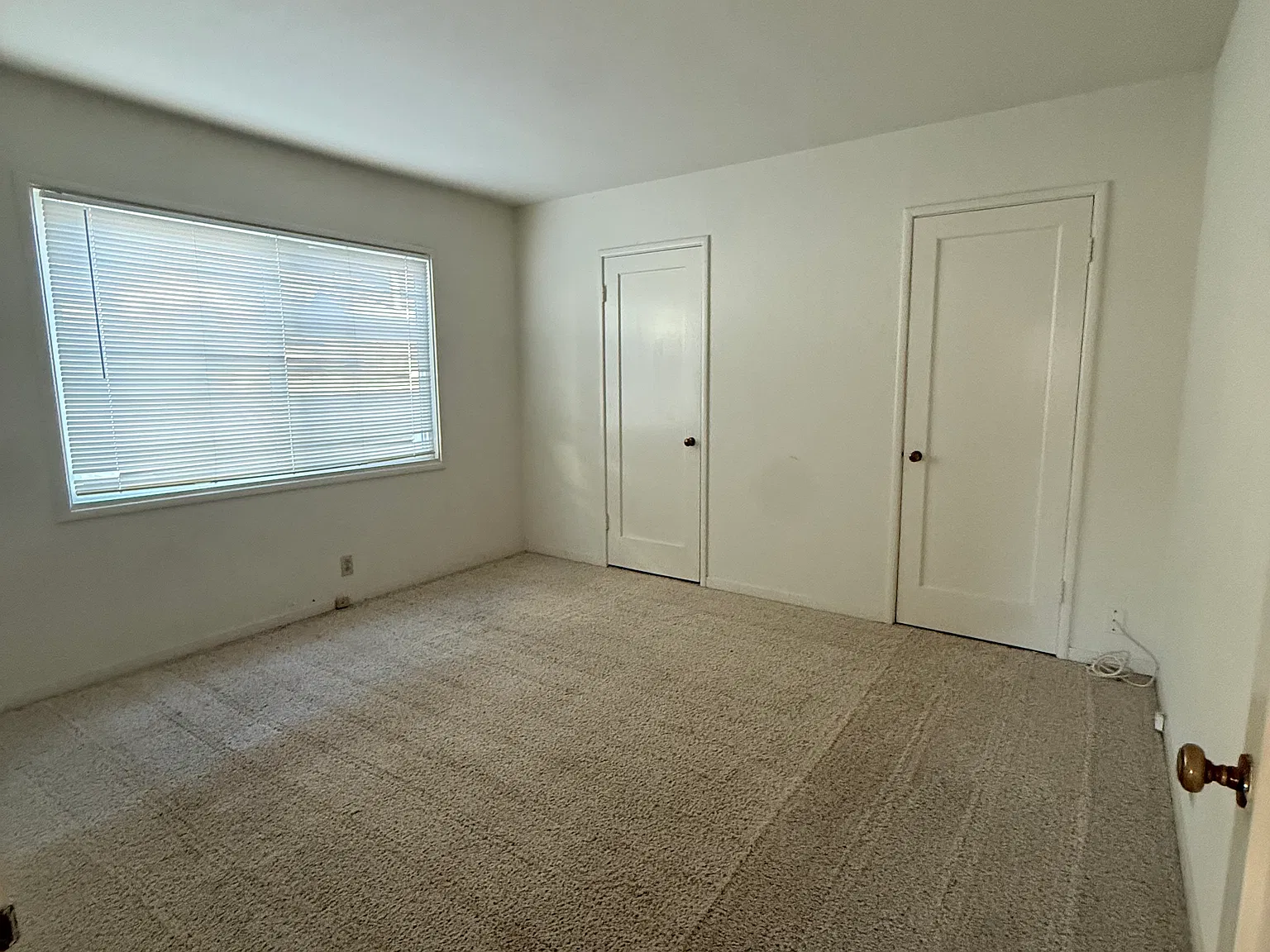 2 bed, 1834 sqft, $2,000 — Photo 3