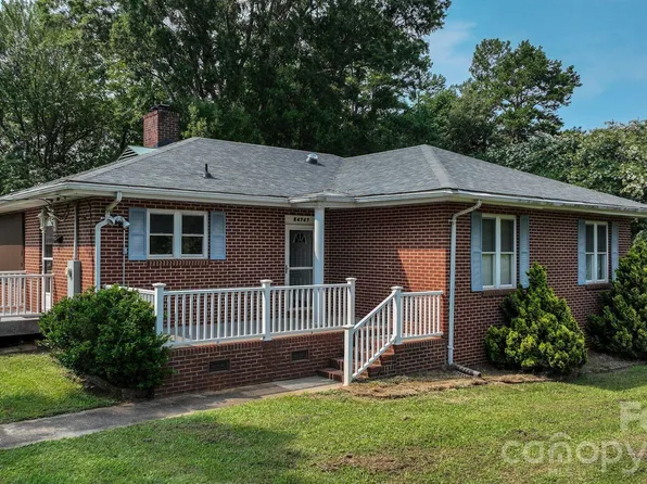 24747 Millingport Rd, Locust, NC 28097