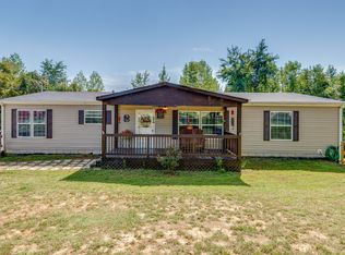 1210 Colliers Bend Rd, Charlotte, TN 37036