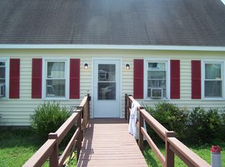 2303 Maplewood Rd, Henrico, VA 23228