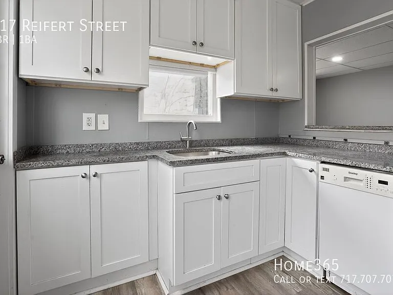 217 Reifert St — Photo 7
