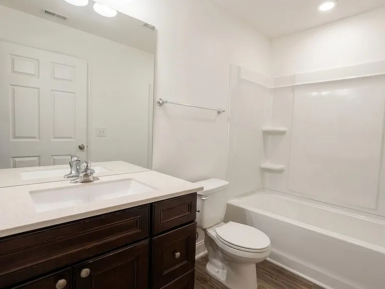 1756 Lane Ave S — Photo 10