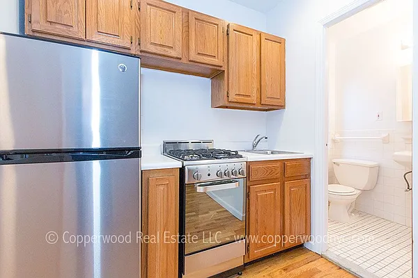 Rented by Copperwood Real Estate | media 14