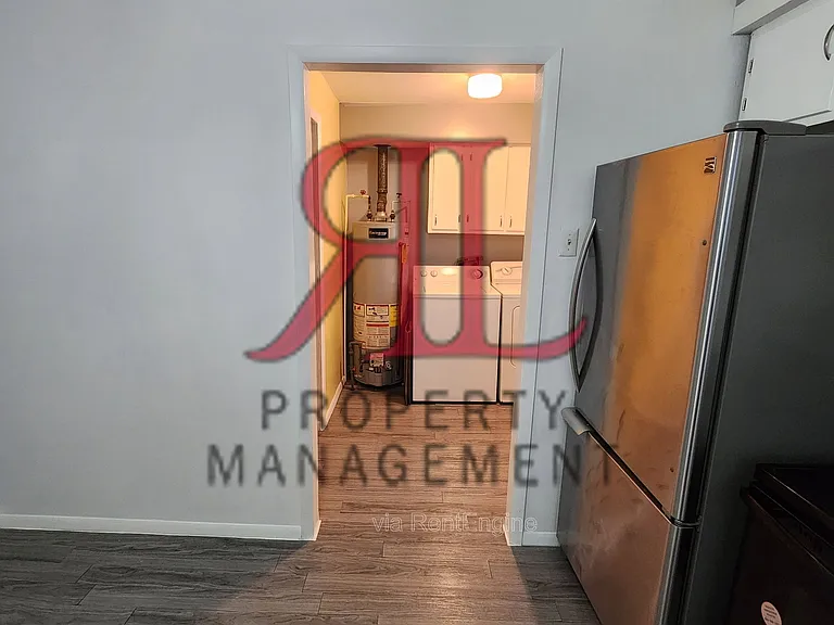 2436 Charlemagne St — Photo 19
