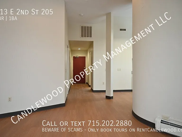 713 E 2nd St #205 — Photo 12
