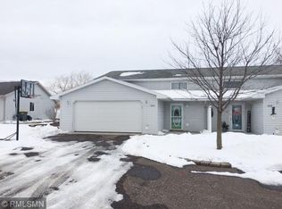 1860 Windmill Dr, Baldwin, WI 54002