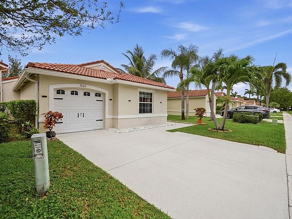 2nd image of 7069 Burgess Drive