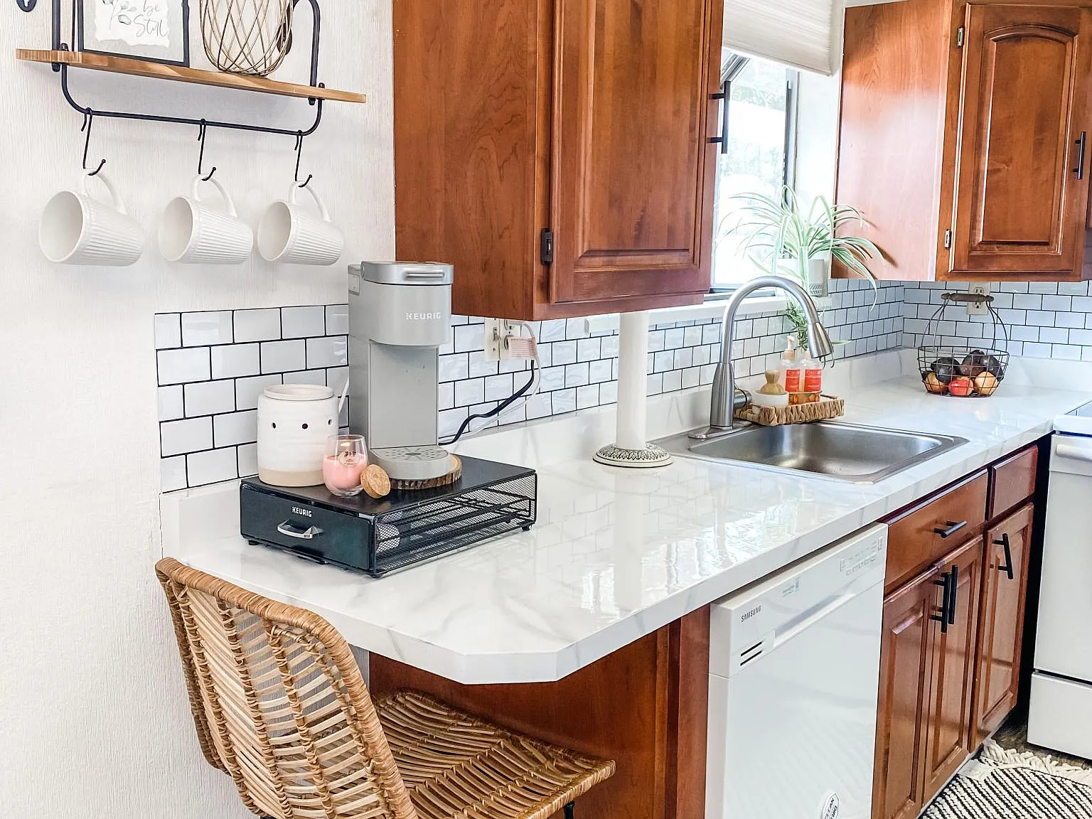 2 bed, 1069 sqft, $1,750 — Photo 3