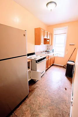 Rented by Compass | media 19