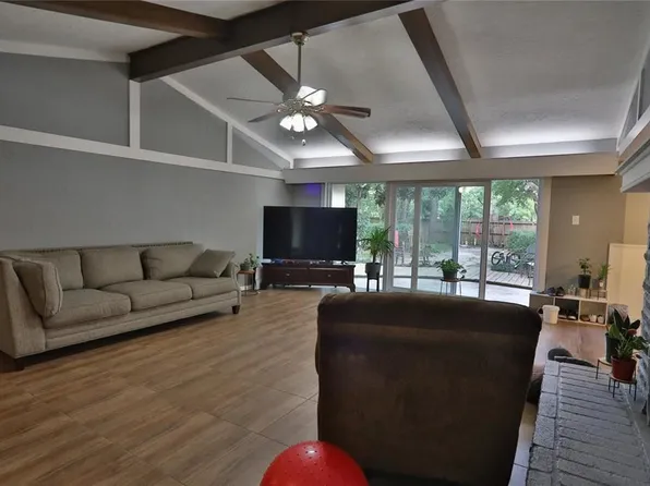4215 Butternut Ct, Houston, TX 77088