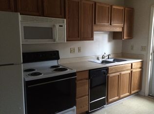 7571 Faraday Pl, Fayetteville, NC 28303