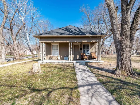 554 N Madison Ave, Wichita, KS 67214