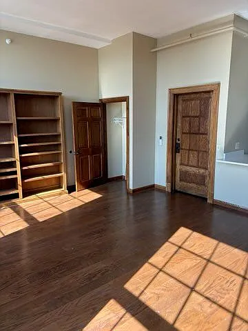 112 W Main St #302 — Photo 8