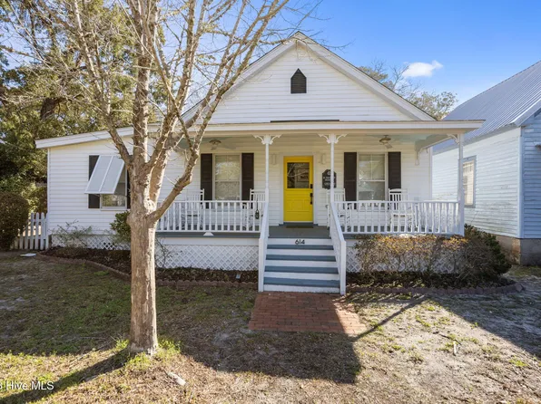 614 N Atlantic Avenue, Southport, NC 28461
