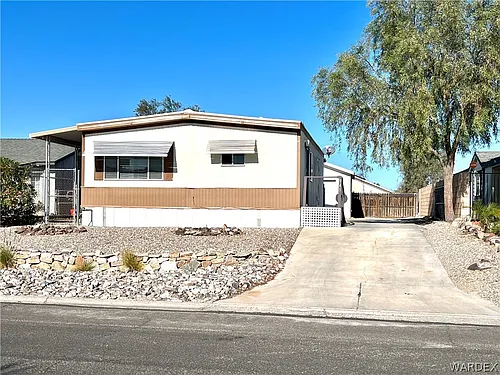 945 Holly St Photo 1