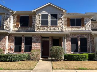 2731 Olympic Park Dr, Grand Prairie, TX 75050