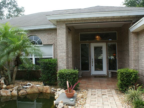 2nd image of 5948 Marville Cir