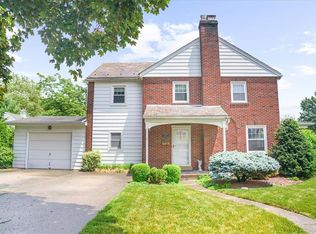 2216 Montgomery St, Bethlehem, PA 18017