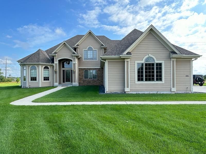 1st image of 13880 North Bonniwell COURT