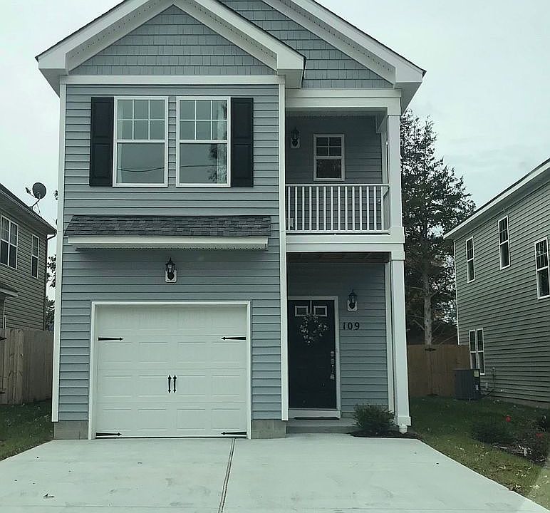 1st image of 109 S Palm Ave