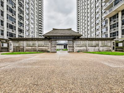4250 N Marine Dr APT 408, Chicago, IL, 60613