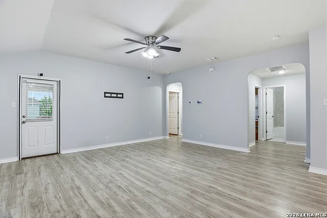 6034 Palmetto Way — Photo 9