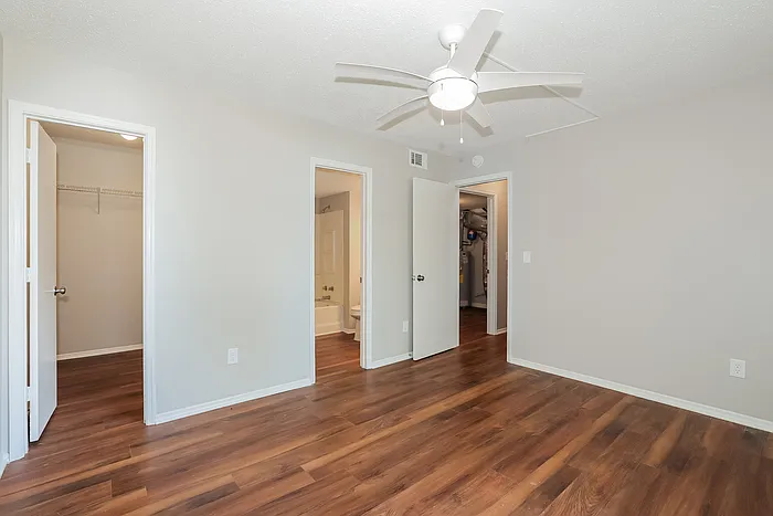 1504 Chelsea Downs Dr NE — Photo 9