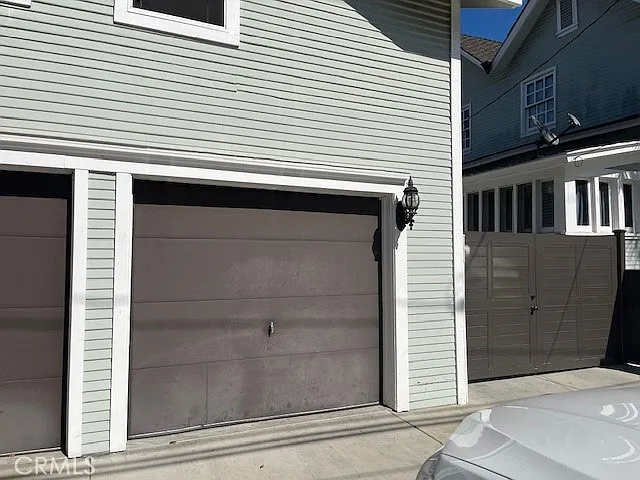 320 S Broadway #B — Photo 15