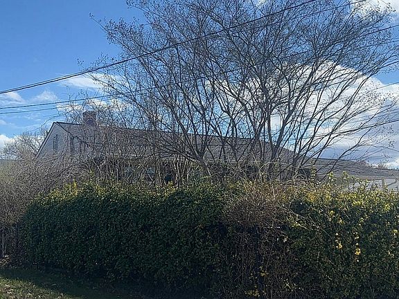 3rd image of 7413 Stinson Rd