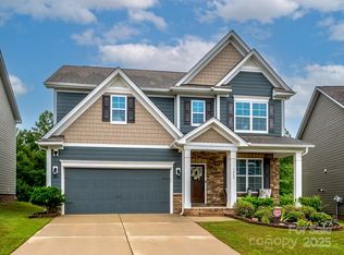 3009 Lydney Cir, Waxhaw, NC 28173