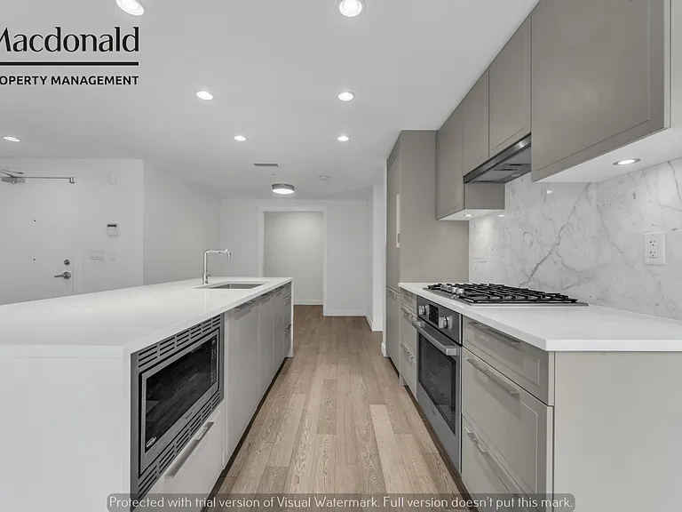 7828 Granville St #120 — Photo 4