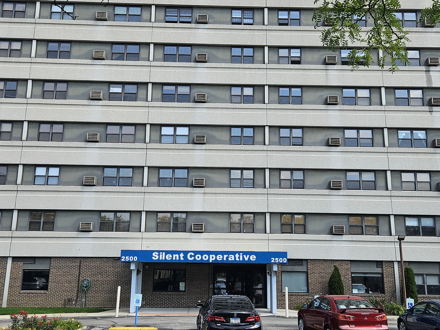 Silent Cooperative Apartments — Photo 2