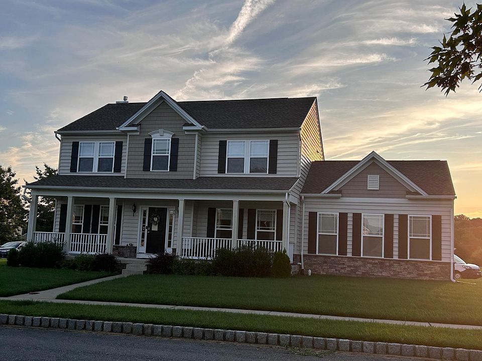 1st image of 75 Livie Ln